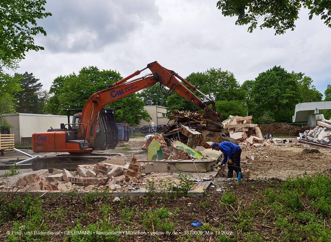 13.05.2022 - Baustelle am Haus für Kinder in Neuperlach